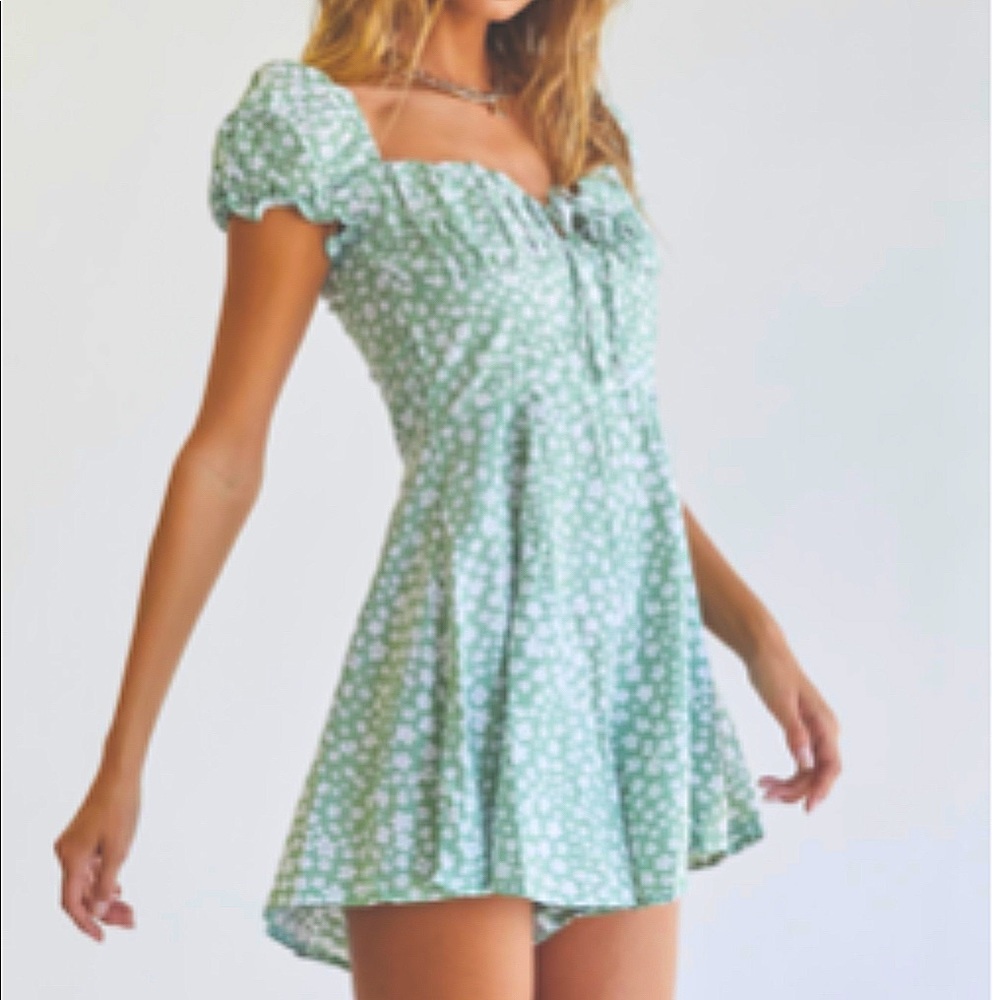 Princess Polly Finley Romper in Green